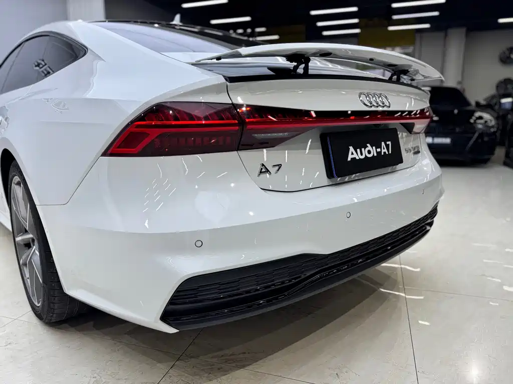 Audi A7 2024 — фото 16
