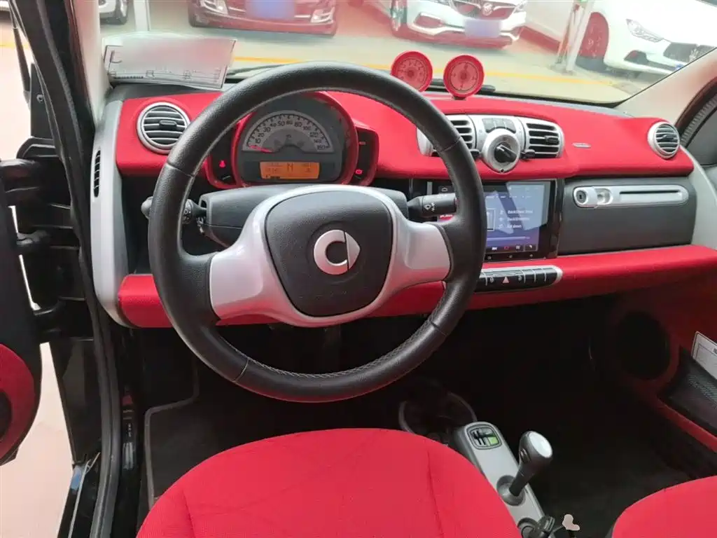 smart Fortwo 2014 — фото 11