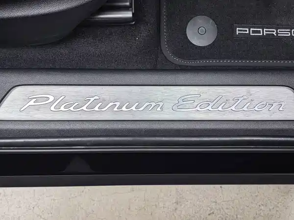 Porsche Cayenne 2022