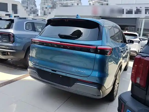 Chery Tiggo 8 PLUS C-DM 2025