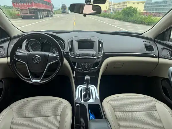 Buick Regal 2015