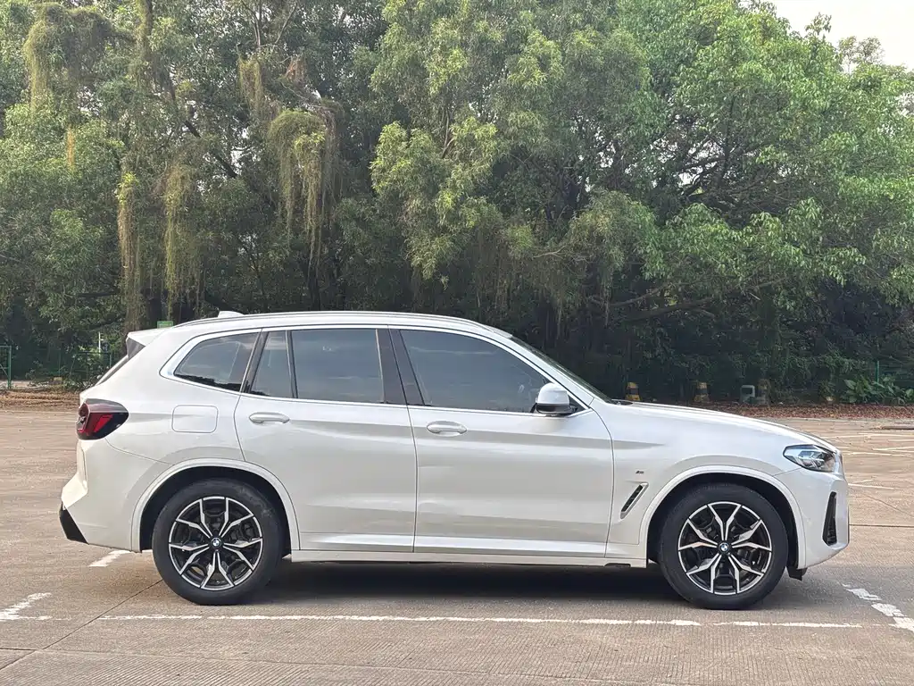BMW X3 2022 — фото 14