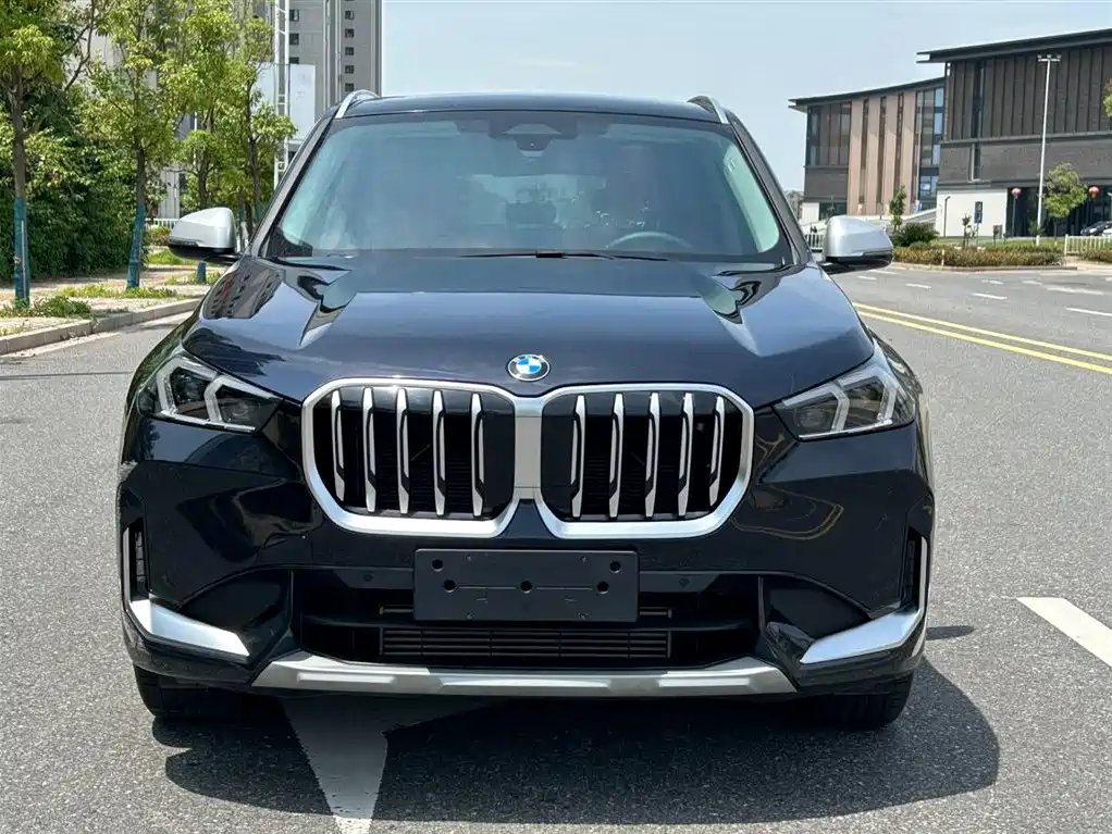 BMW X1 2023 — фото 2