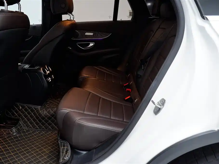 Mercedes-Benz GLC 2022
