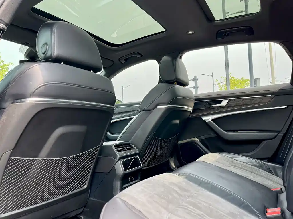 Audi A6L 2020