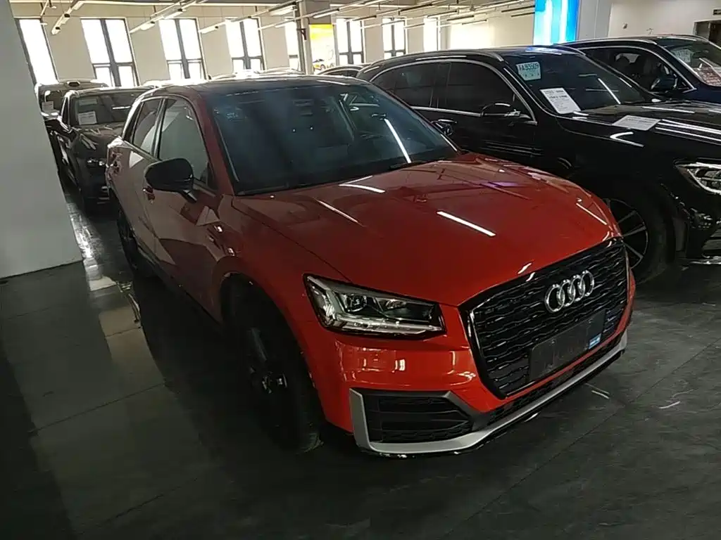 Audi Q2L 2020 — фото 4