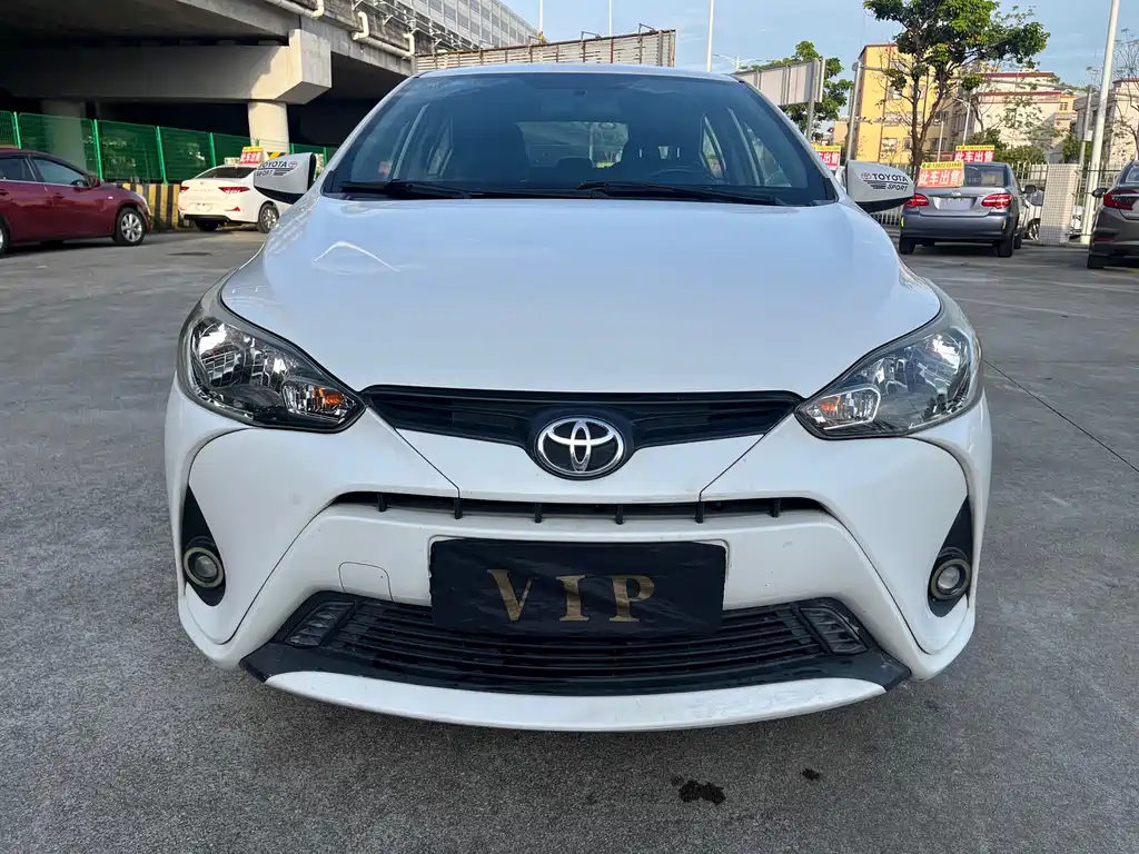 Toyota Yaris L 2017