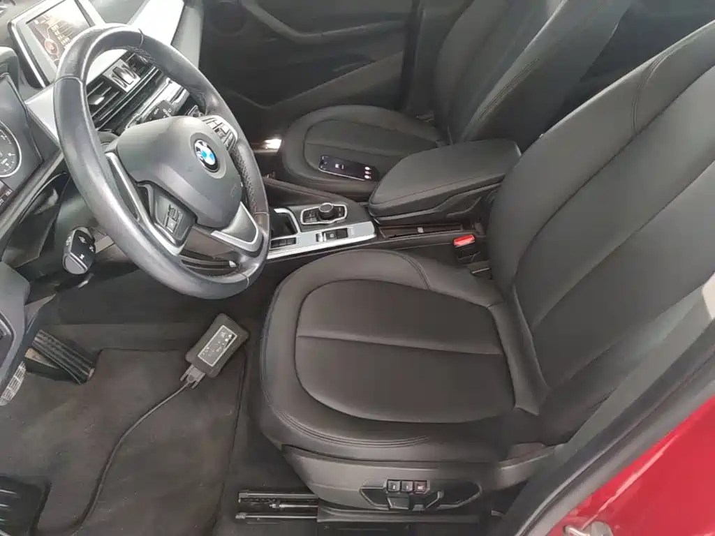 BMW X1 2016 — фото 15