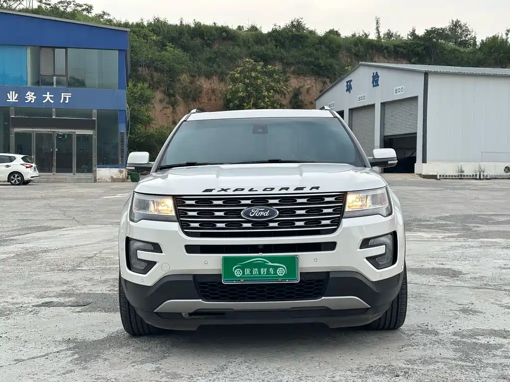 Ford Explorer 2017 — фото 2