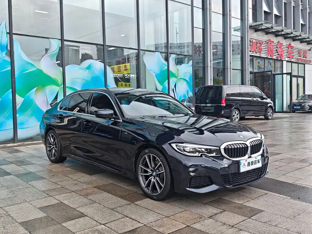BMW 3 Series 2021
