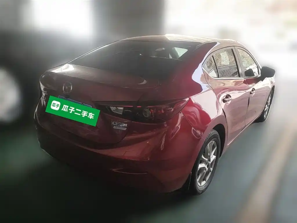 Mazda 3 Axela 2017 — фото 12