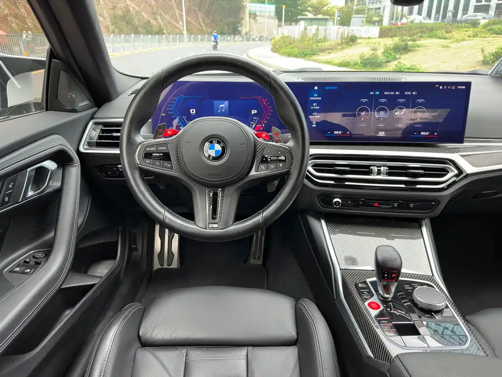BMW M2 2024 — фото 9