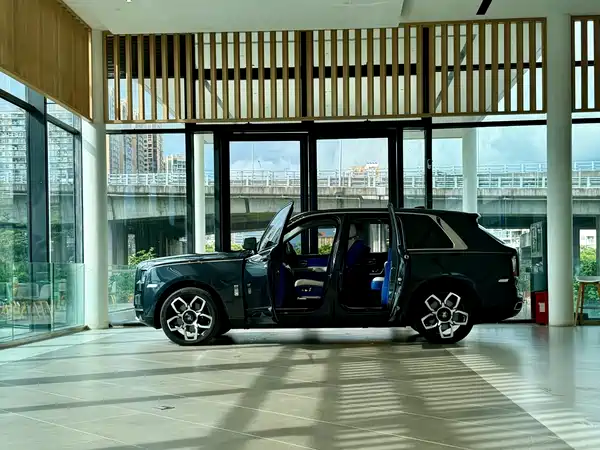 Rolls-Royce Cullinan 2019