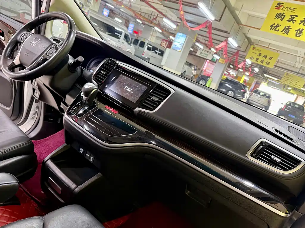 Honda Odyssey 2019 — фото 20
