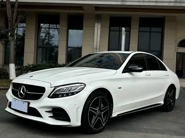 Mercedes-Benz C-Class 2021