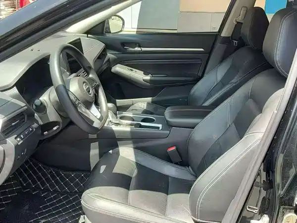 Nissan Teana 2022