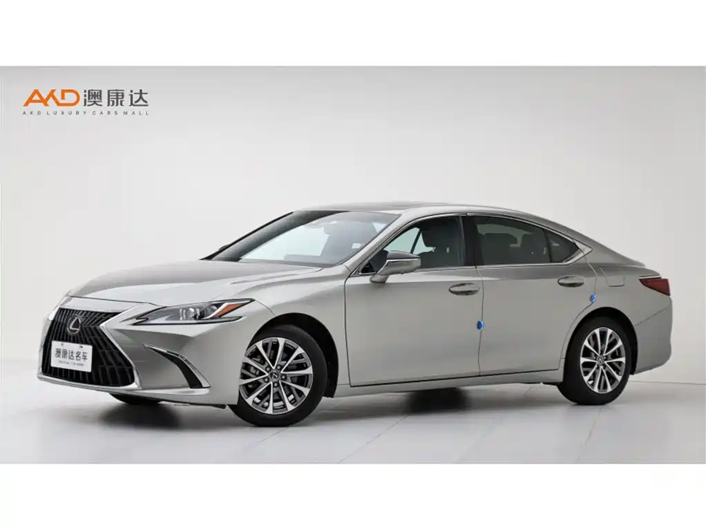 Lexus ES 2024