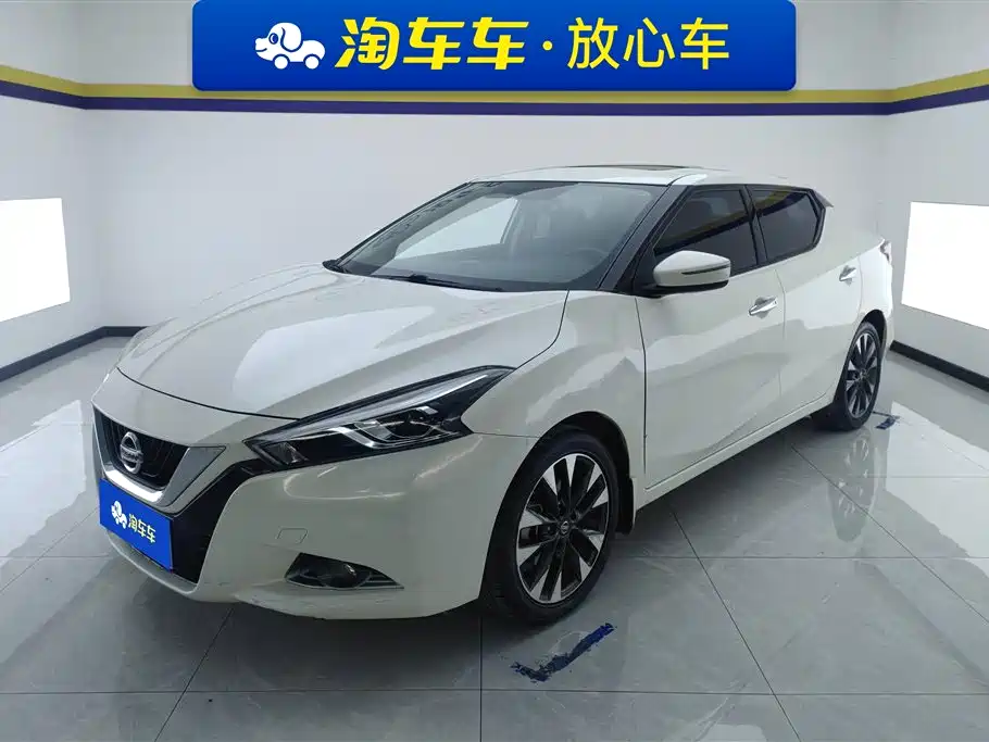 Nissan Bluebird 2019 — фото 1