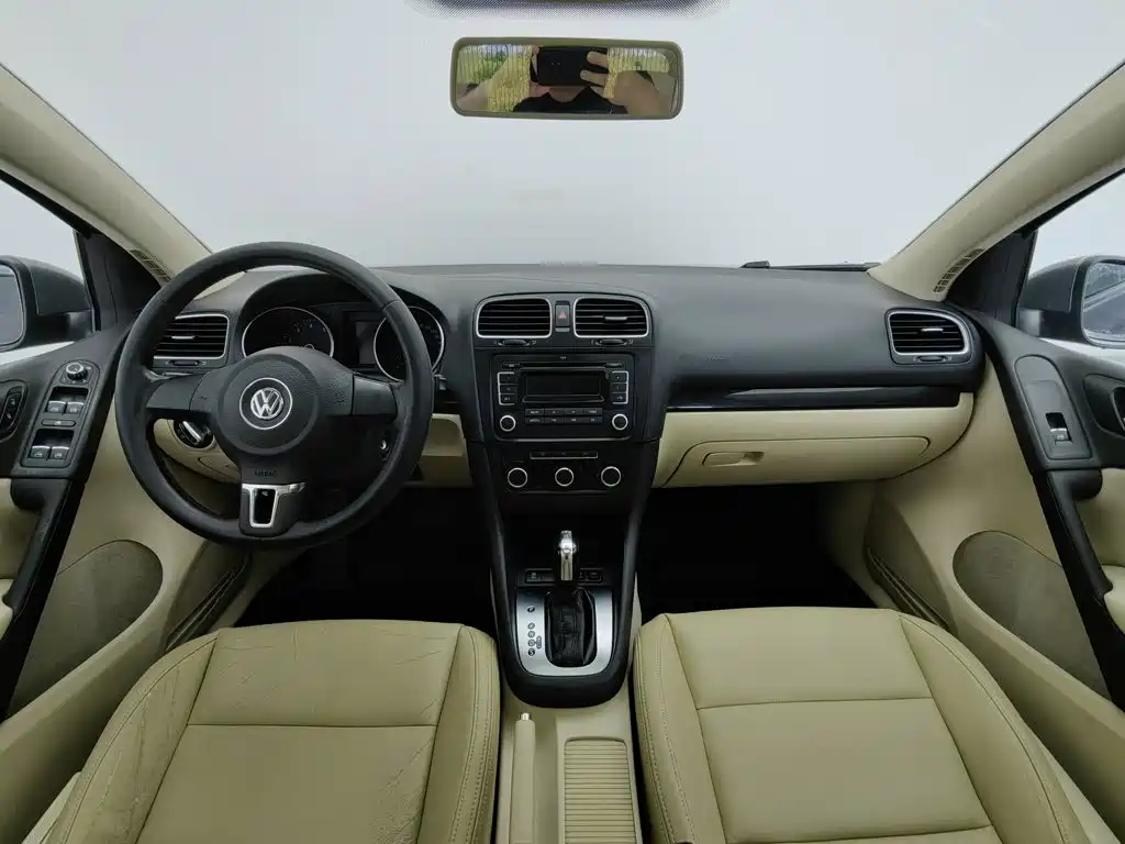 Volkswagen Golf 2012