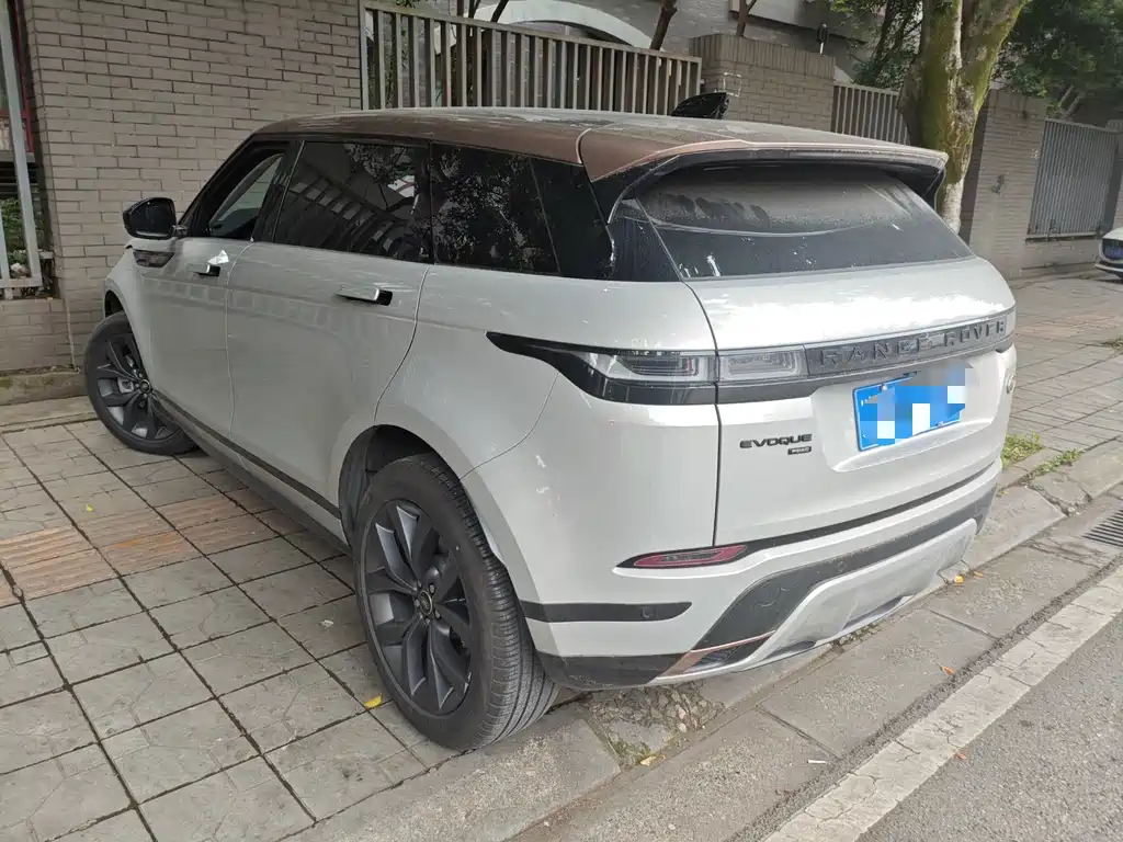 Land Rover Evoque 2024 — фото 8