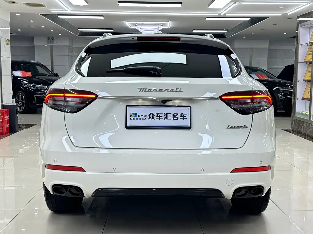 Maserati Levante 2022