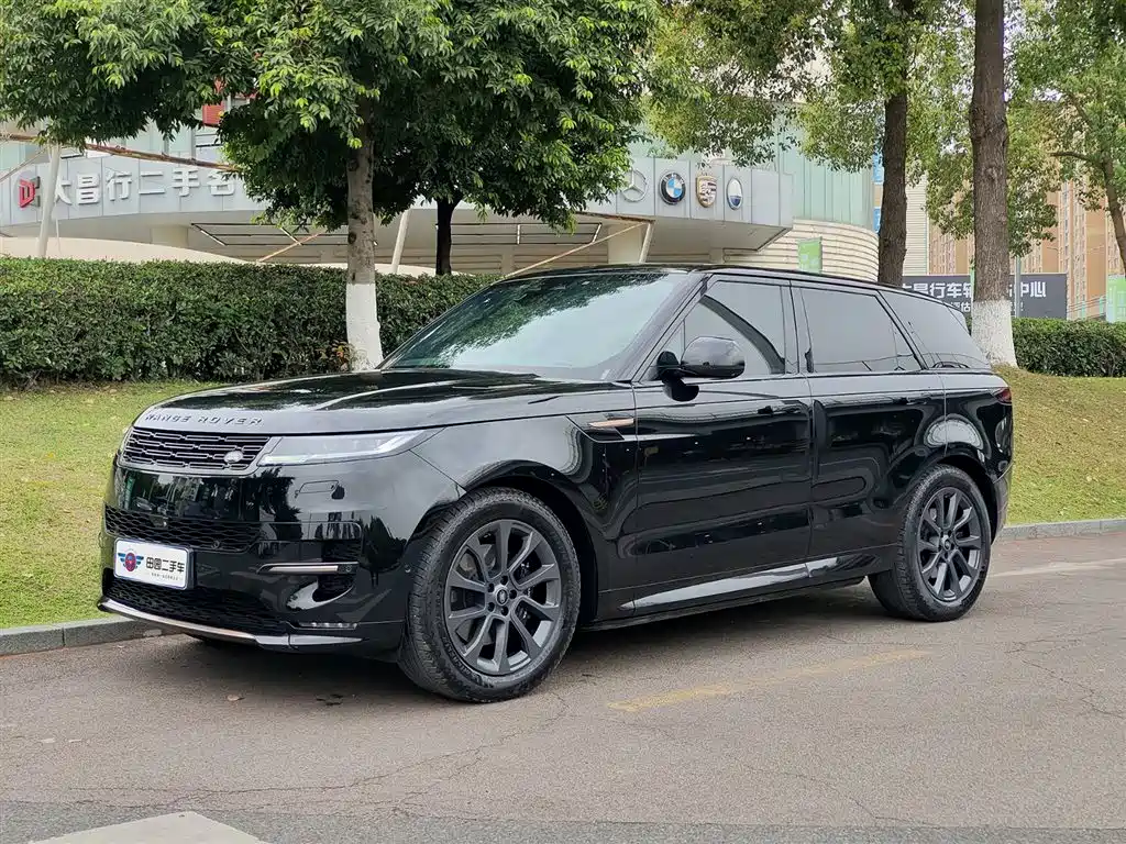 Land Rover Sport 2023 — фото 1