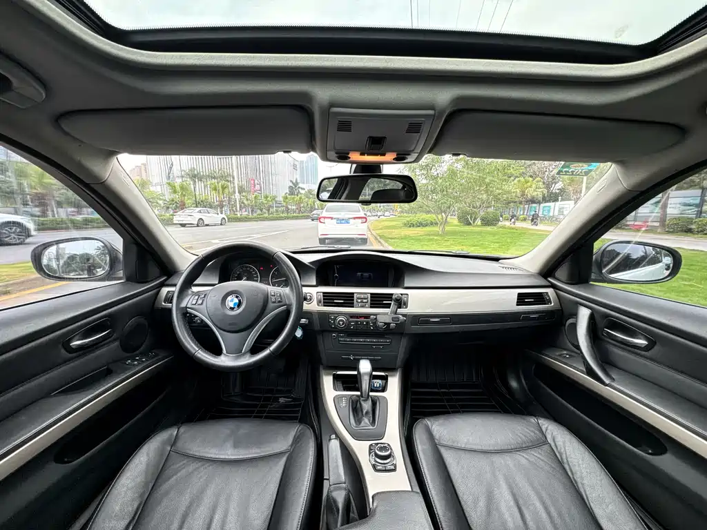 BMW 3 Series 2012 — фото 12