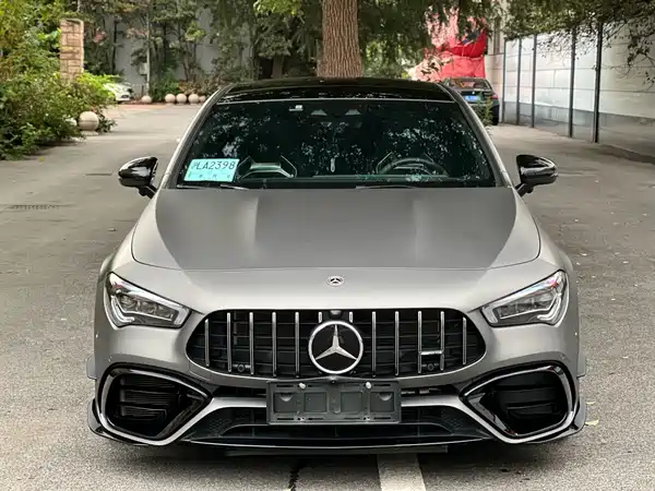 Mercedes-Benz GLA AMG 2022