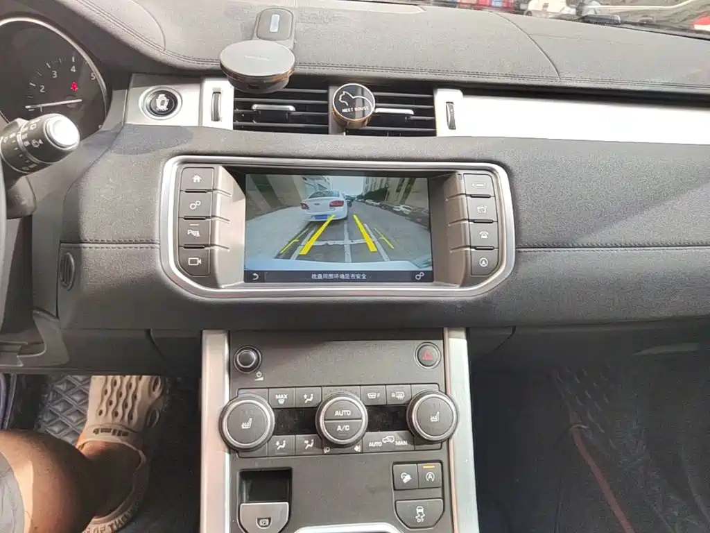 Land Rover Evoque 2017 — фото 13
