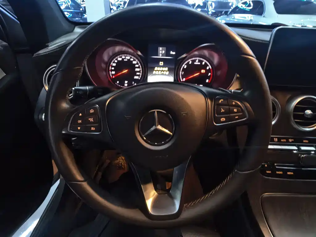 Mercedes-Benz GLC 2018