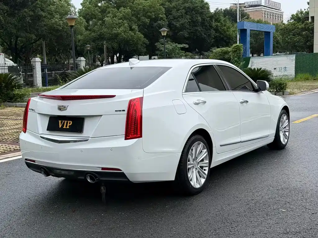 Cadillac ATS-L 2018 — фото 13