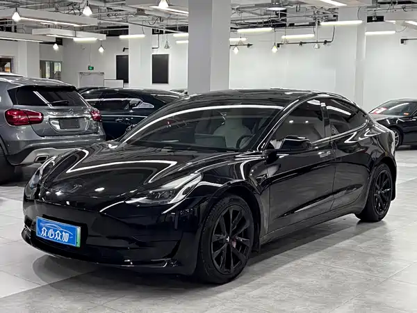 Tesla Model 3 2023