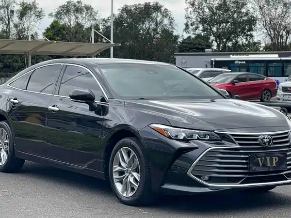 Toyota Avalon 2021