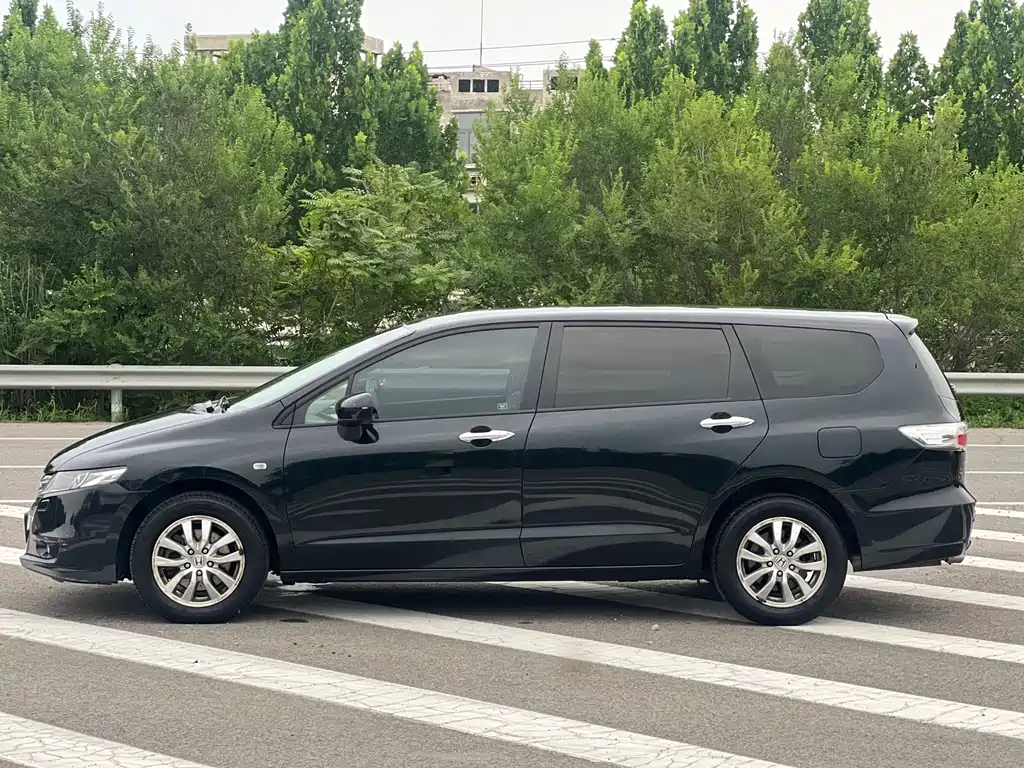 Honda Odyssey 2013 — фото 20
