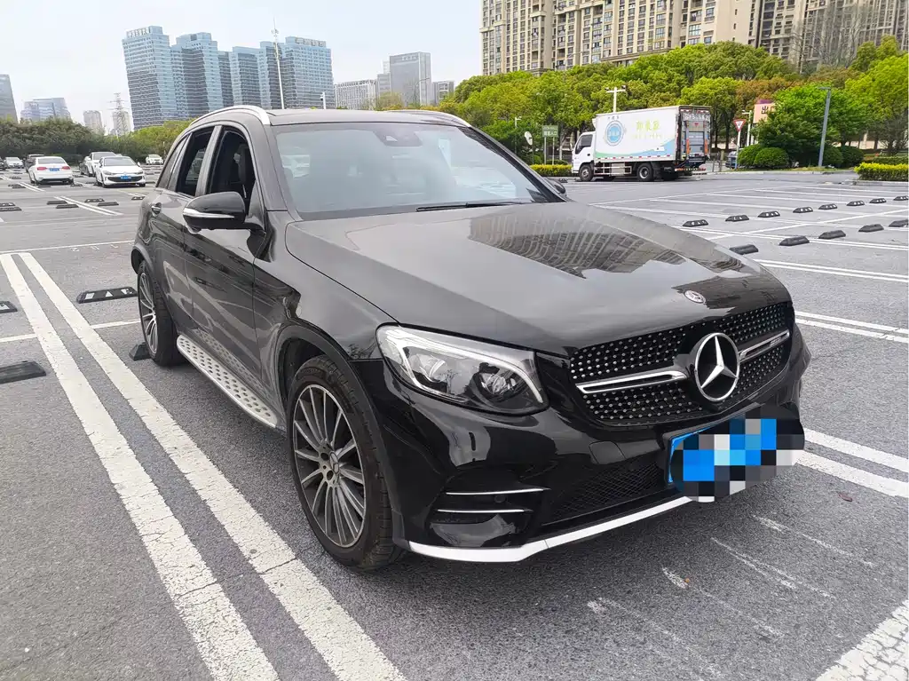 Mercedes-Benz GLC AMG 2019 — фото 2