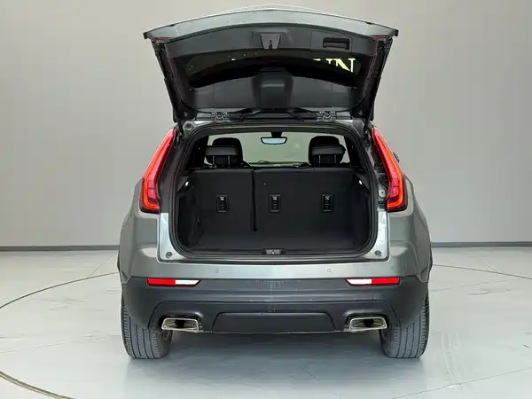 Cadillac XT4 2018