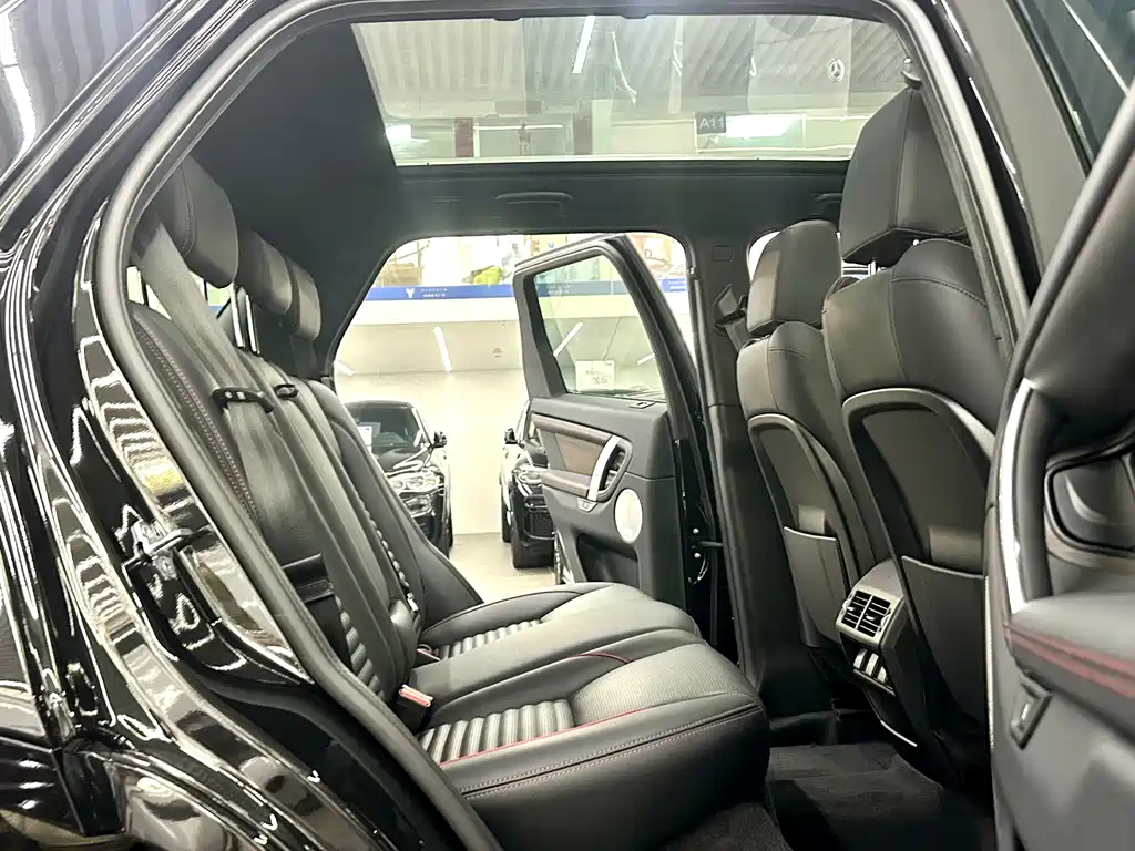 Land Rover Discovery Sport Hybrid 2021 — фото 23
