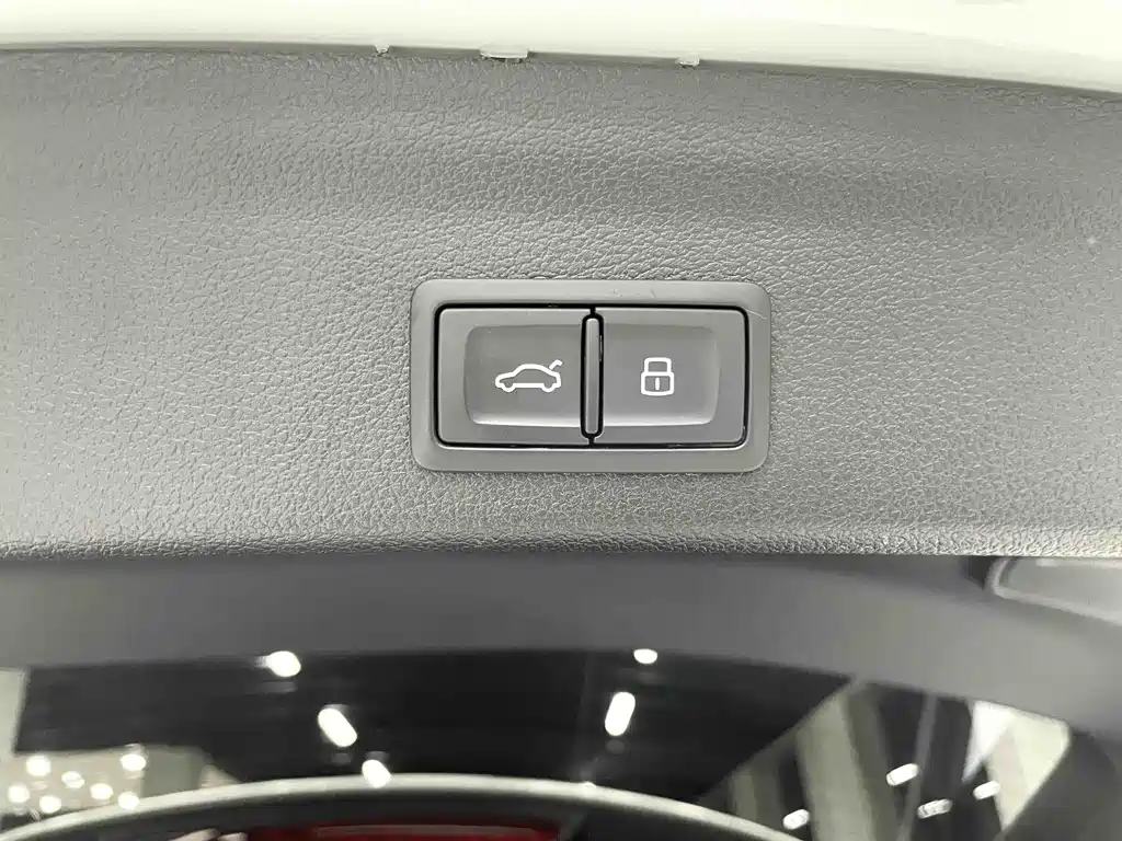 Audi Q3 2022 — фото 20