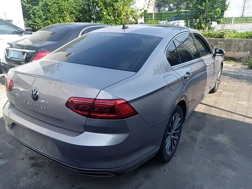 Volkswagen Magotan 2022
