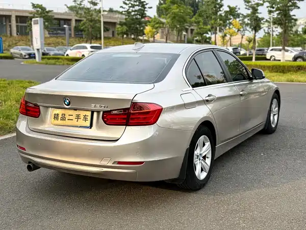 BMW 3 Series 2015