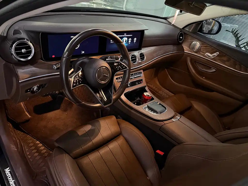 Mercedes-Benz E-Class 2023