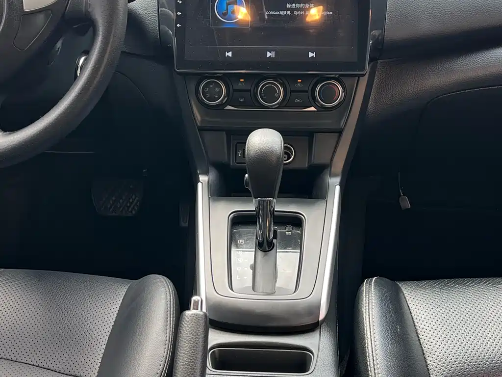 Nissan Sylphy 2022 — фото 19