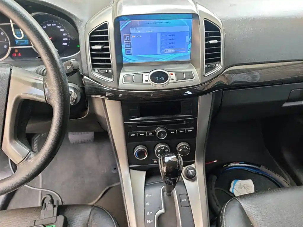 Chevrolet Captiva 2016 — фото 13