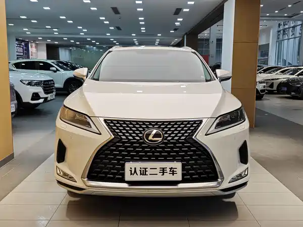 Lexus RX 2020