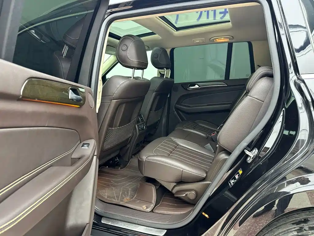 Mercedes-Benz GLS 2018 — фото 23