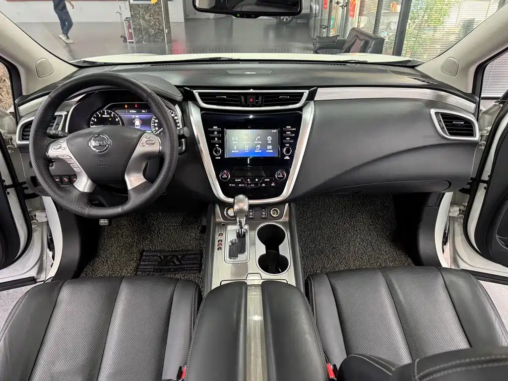 Nissan Murano 2017 — фото 13