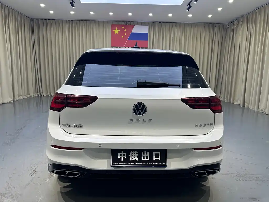 Volkswagen Golf 2023