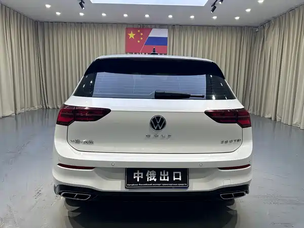 Volkswagen Golf 2023