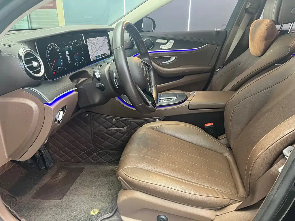 Mercedes-Benz E-Class 2023 — фото 4