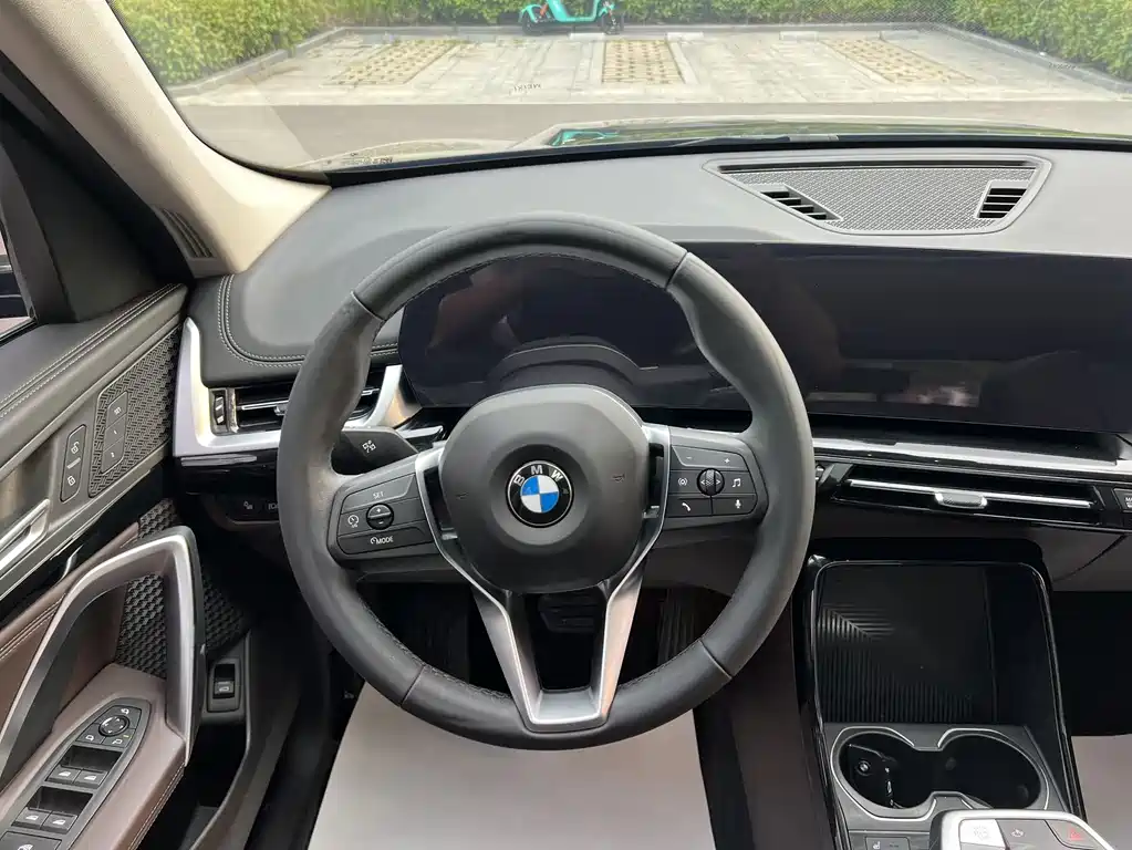 BMW X1 2023 — фото 12